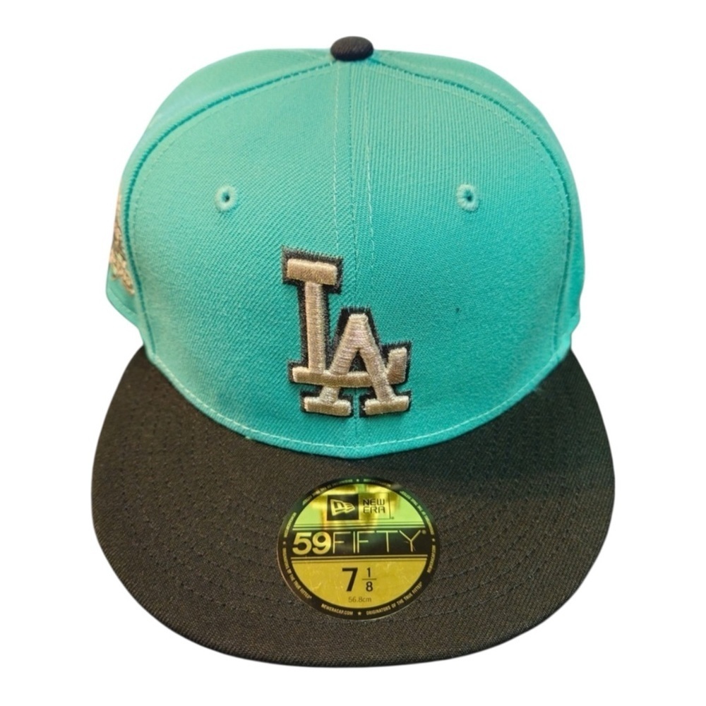 LA DODGERS fitted cap sz 7 1/4
